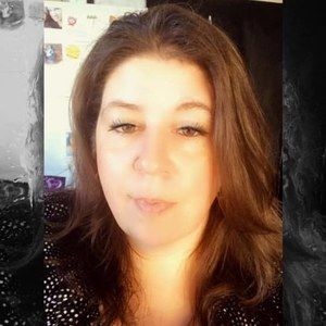 Meet your Posher, Nikki